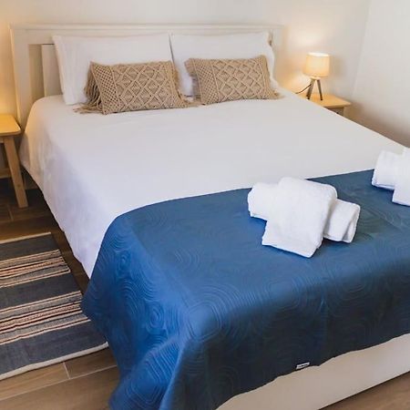 Lovely & Bright Renovated Apt. W/ Balcony In Лагос Екстериор снимка